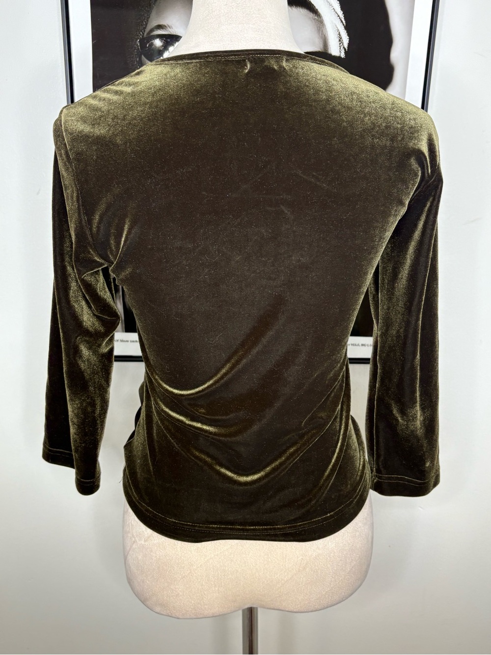 XOXO Olive Green Velvet Ruched V-Neck Top - Picture 3 of 3